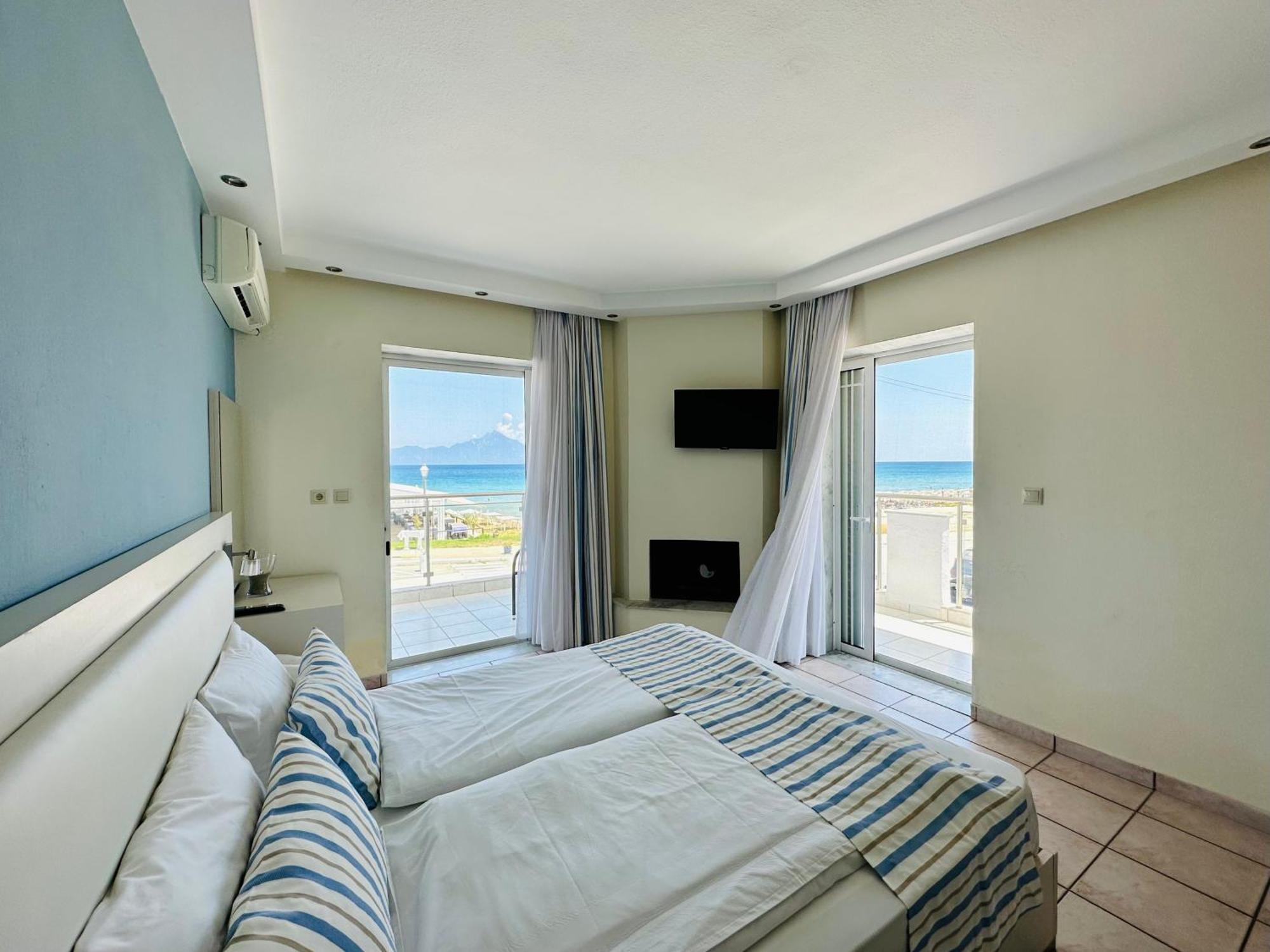 Blue Senses Hotel Sarti Exterior photo