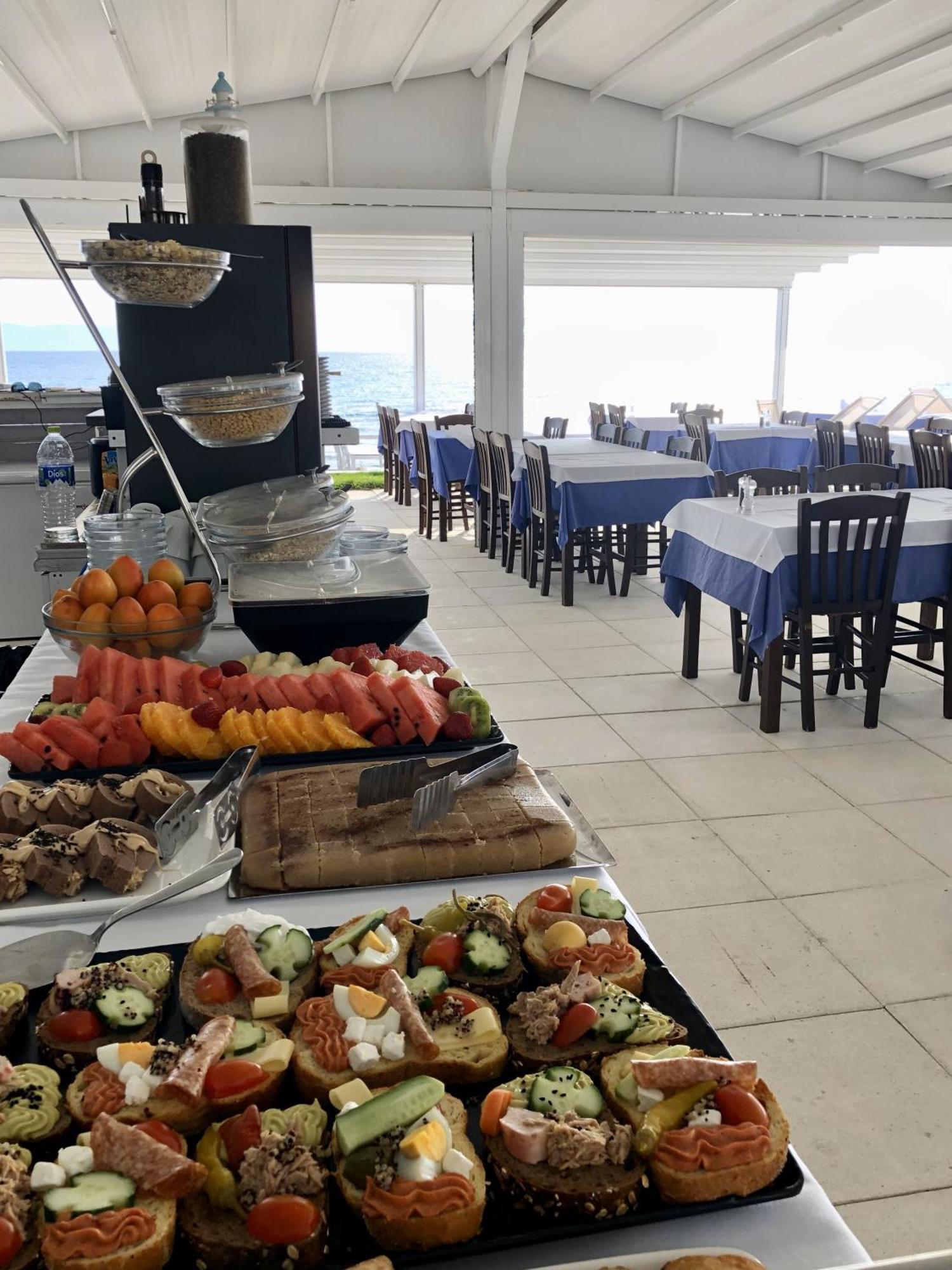 Blue Senses Hotel Sarti Exterior photo
